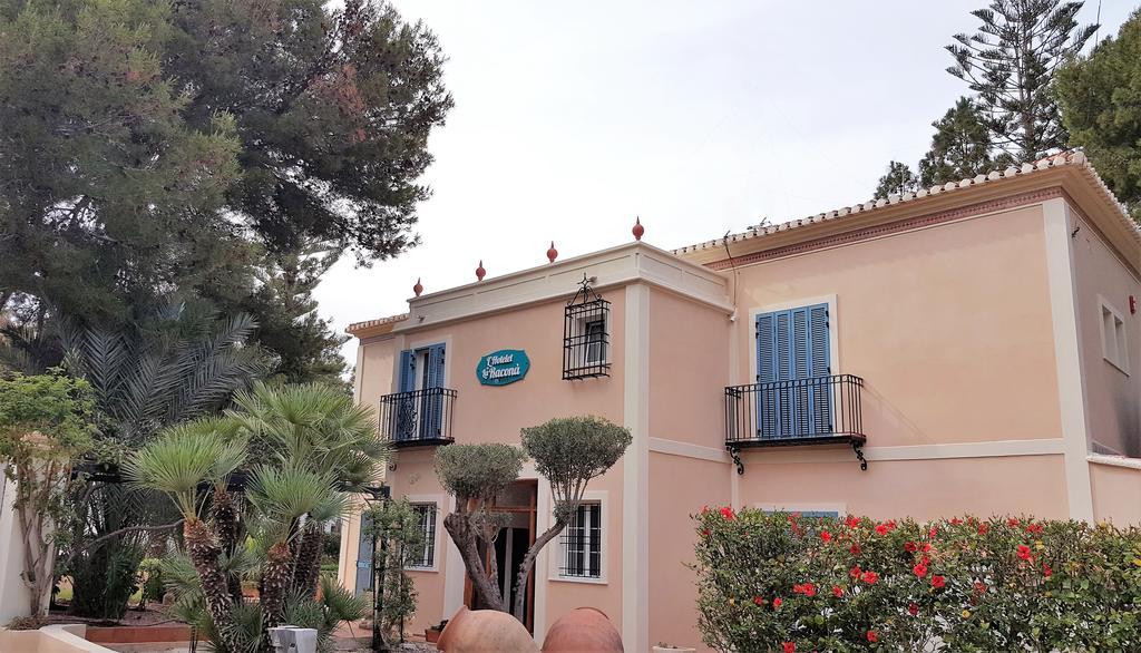Apartamentos MR La Raconà Santa Llucia Esterno foto