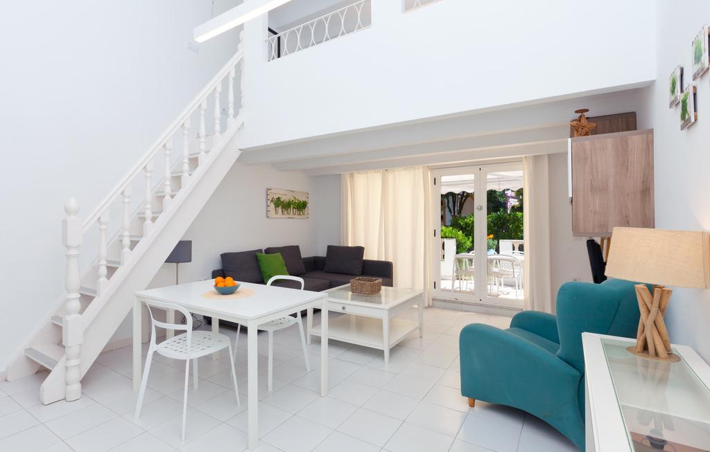Apartamentos MR La Raconà Santa Llucia Esterno foto