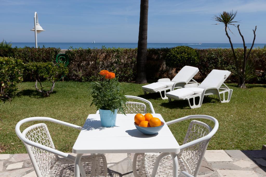 Apartamentos MR La Raconà Santa Llucia Esterno foto